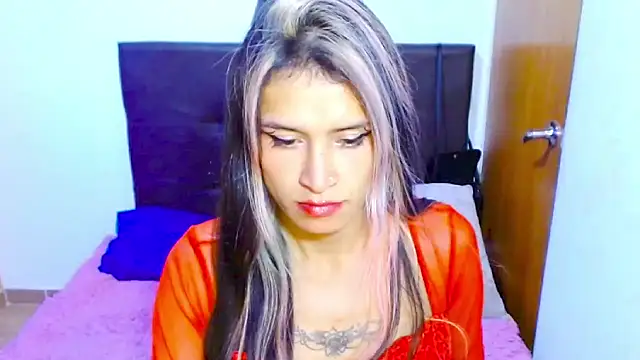 Queen camila online show from February 11, 2025, 4:11 am