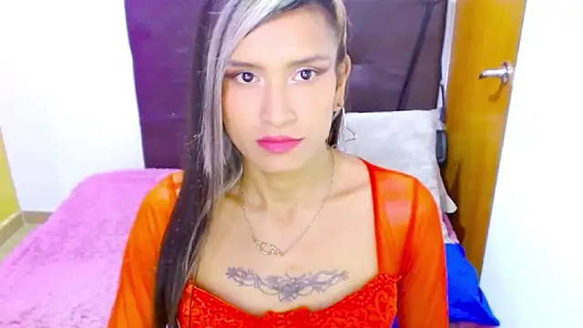 Queen camila online show from February 17, 2025, 9:21 pm