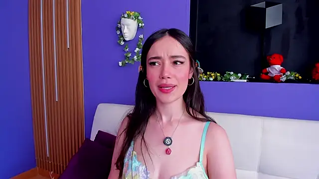 Snapshot of Kate_Amaretto_ chatting on September 13, 2025, 9:15 pm Kate Amaretto online show from September 13, 2025, 9:15 pm