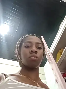 Shanelle   online show from February 25, 2026, 1:17 am