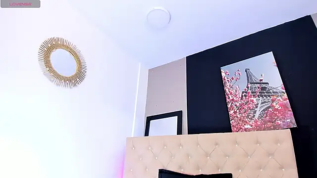 Snapshot of Shanelle__ chatting on February 26, 2025, 2:38 pm Shanelle online show from February 26, 2025, 2:38 pm
