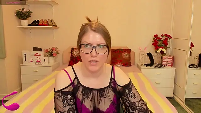 Snapshot of AmandamurX chatting on June 23, 2026, 1:31 pm AmandamurX online show from June 23, 2026, 1:31 pm