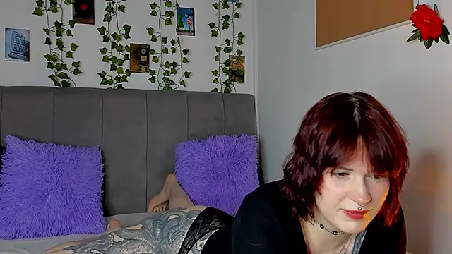 miss Lizzy online show from February 3, 2026, 1:27 am