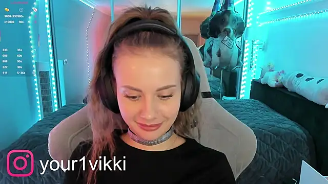 Snapshot of Vikki_Cheese chatting on February 28, 2025, 3:15 pm Vikki Cheese online show from February 28, 2025, 3:15 pm