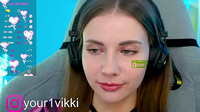 Snapshot of Vikki_Cheese chatting on January 24, 2025, 8:11 pm Vikki Cheese online show from January 24, 2025, 8:11 pm