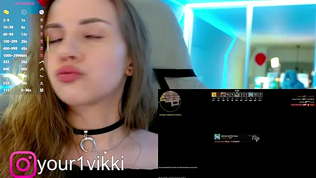 Snapshot of Vikki_Cheese chatting on March 11, 2025, 3:25 am Vikki Cheese online show from March 11, 2025, 3:25 am