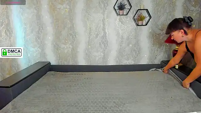 newlucky2023 online show from October 11, 2025, 12:06 pm