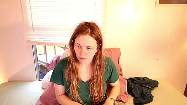 Snapshot of xxpixeyxx chatting on March 10, 2026, 2:10 pm xxpixeyxx online show from March 10, 2026, 2:10 pm