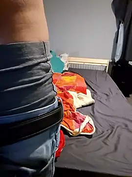 Snapshot of d1ckend chatting on January 9, 2026, 4:25 pm d1ckend online show from January 9, 2026, 4:25 pm