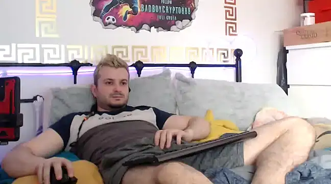 Snapshot of erotico69xxx chatting on March 10, 2025, 12:17 pm erotico69xxx online show from March 10, 2025, 12:17 pm