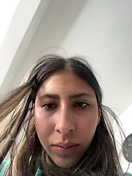 Snapshot of Ameellie chatting on April 29, 2026, 4:11 pm Ameellie online show from April 29, 2026, 4:11 pm