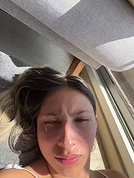 Ameellie online show from February 28, 2026, 3:44 pm