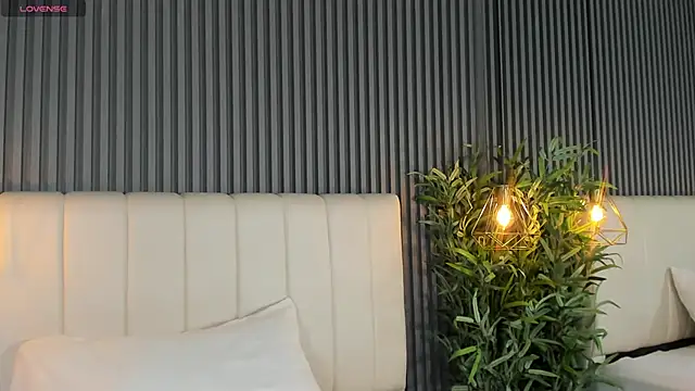 SaraRiley online show from February 7, 2026, 8:39 pm