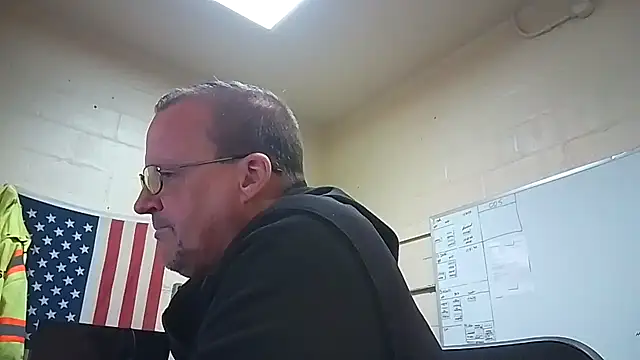 Snapshot of Cockrub1 chatting on October 14, 2025, 11:55 am Cockrub1 online show from October 14, 2025, 11:55 am