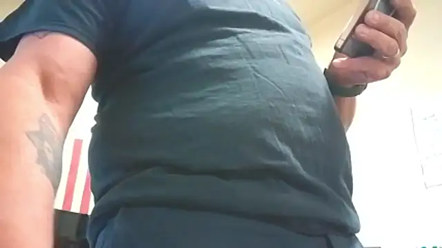 Snapshot of Cockrub1 chatting on January 18, 2026, 9:18 pm Cockrub1 online show from January 18, 2026, 9:18 pm