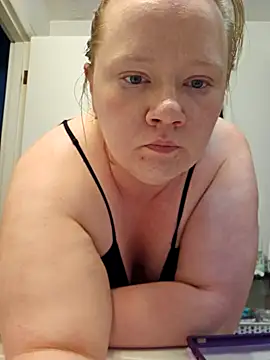 virgieblanca online show from February 25, 2025, 4:57 am