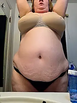 virgieblanca online show from December 2, 2025, 5:20 am