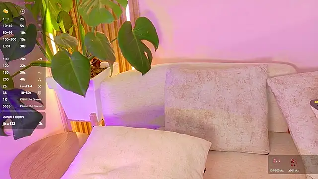 alison collins online show from November 8, 2025, 8:23 pm