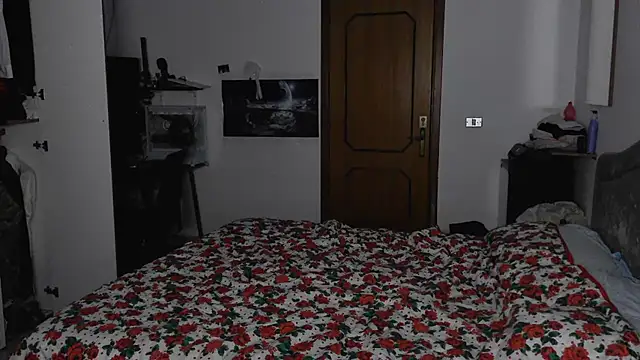 Snapshot of Alexox02 chatting on October 18, 2025, 4:53 pm Alexox02 online show from October 18, 2025, 4:53 pm