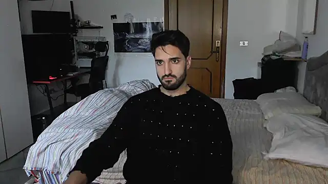 Snapshot of Alexox02 chatting on November 25, 2025, 11:10 am Alexox02 online show from November 25, 2025, 11:10 am