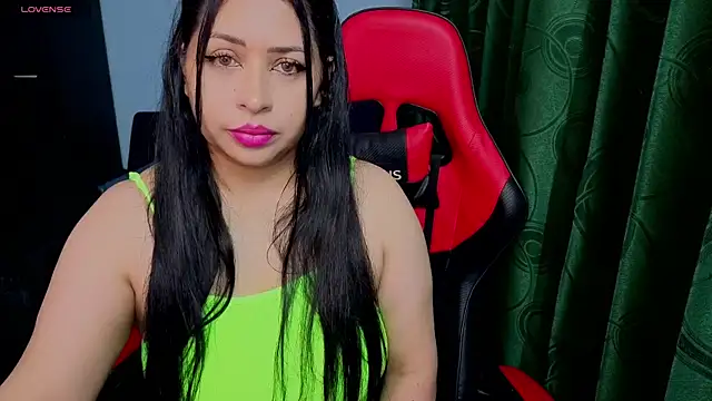 Snapshot of charlotee_lovee69 chatting on June 18, 2026, 12:31 am charlotee lovee69 online show from June 18, 2026, 12:31 am