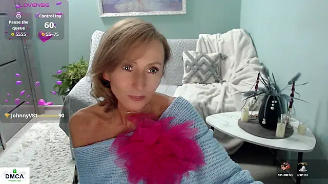 Snapshot of HornyMilf_777 chatting on January 13, 2026, 6:17 am HornyMilf 777 online show from January 13, 2026, 6:17 am