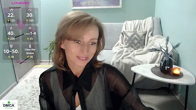 Snapshot of HornyMilf_777 chatting on March 27, 2026, 5:49 am HornyMilf 777 online show from March 27, 2026, 5:49 am