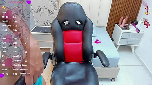 MILEY JOAS2 online show from March 26, 2026, 7:56 pm