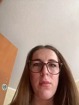 MommmyYummy online show from March 5, 2026, 10:56 am