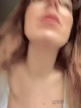 MommmyYummy online show from November 18, 2025, 10:40 am