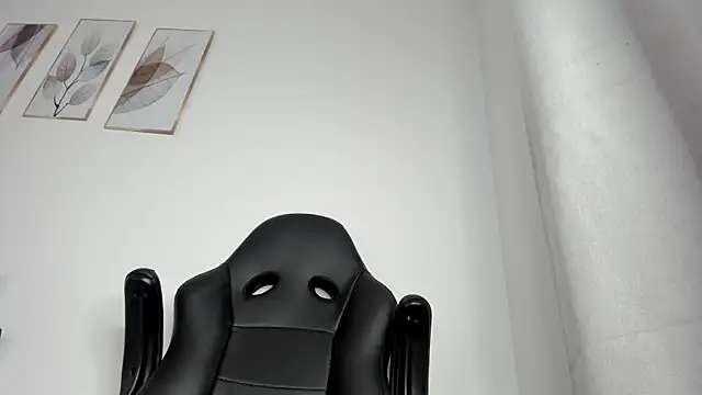Snapshot of _Molly_rosse_ chatting on June 23, 2026, 12:14 pm Molly rosse online show from June 23, 2026, 12:14 pm
