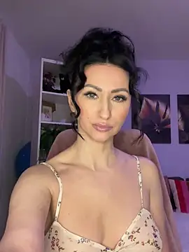 KatyEvanss online show from January 13, 2026, 7:29 pm