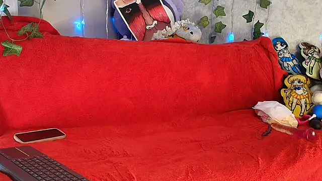 Snapshot of Cloe_Leee chatting on November 14, 2025, 6:06 am Cloe Leee online show from November 14, 2025, 6:06 am