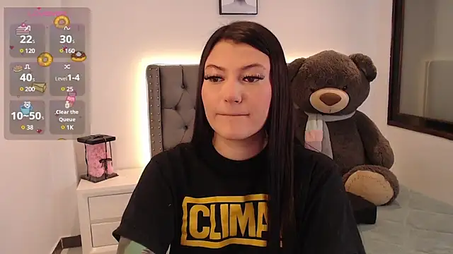 Snapshot of Nicols66 chatting on March 1, 2025, 12:07 am Nicols66 online show from March 1, 2025, 12:07 am