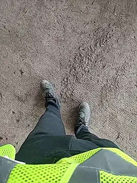 samlord261 online show from October 14, 2025, 8:04 am