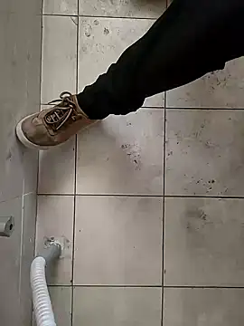 samlord261 online show from February 11, 2025, 10:14 am