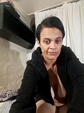Snapshot of RandySandy007 chatting on April 17, 2026, 8:33 pm RandySandy007 online show from April 17, 2026, 8:33 pm