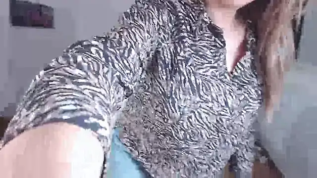 evamaria2024 online show from December 4, 2025, 9:41 am