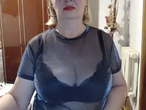 Secretfox online show from October 11, 2025, 3:07 am