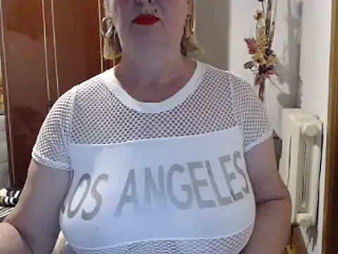 Secretfox online show from September 26, 2025, 3:13 am