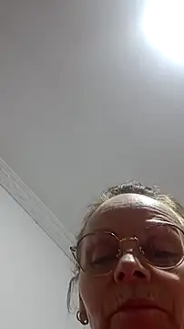 Snapshot of asleycavta chatting on April 9, 2026, 2:57 am asleycavta online show from April 9, 2026, 2:57 am