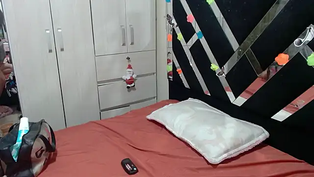 Snapshot of katery_wok11 chatting on April 14, 2026, 7:35 am katery wok11 online show from April 14, 2026, 7:35 am