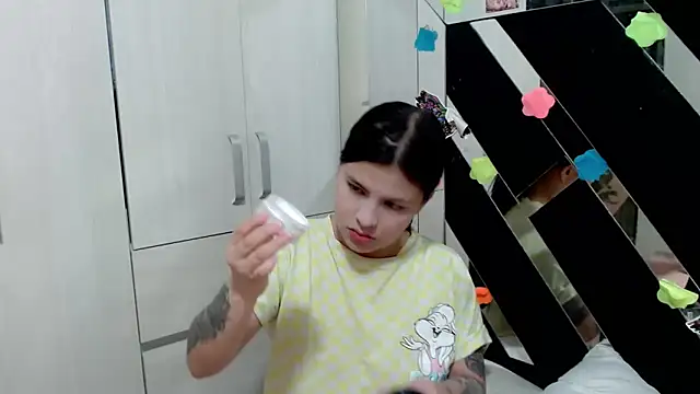 Snapshot of katery_wok11 chatting on March 2, 2026, 4:46 am katery wok11 online show from March 2, 2026, 4:46 am