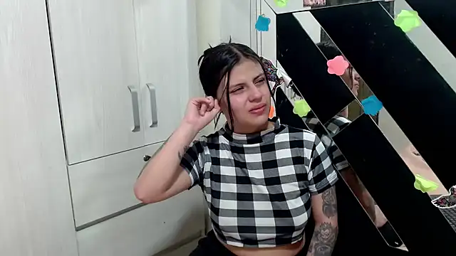 Snapshot of katery_wok11 chatting on March 19, 2026, 5:02 pm katery wok11 online show from March 19, 2026, 5:02 pm