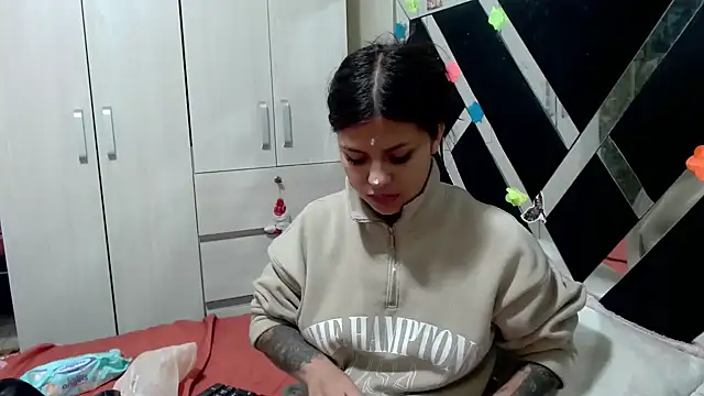 Snapshot of katery_wok11 chatting on April 27, 2026, 10:41 pm katery wok11 online show from April 27, 2026, 10:41 pm
