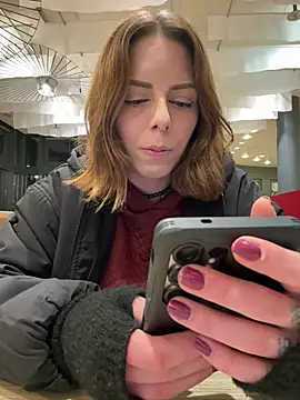 Mia Railey online show from February 28, 2026, 7:13 pm