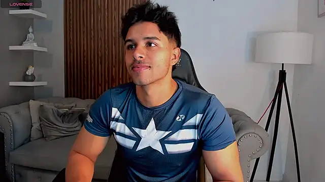 Snapshot of liam_collins21 chatting on September 17, 2025, 11:45 am liam collins21 online show from September 17, 2025, 11:45 am