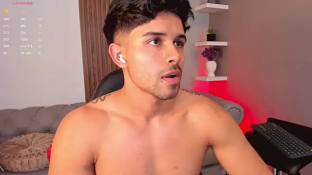 Snapshot of liam_collins21 chatting on March 12, 2025, 5:49 pm liam collins21 online show from March 12, 2025, 5:49 pm