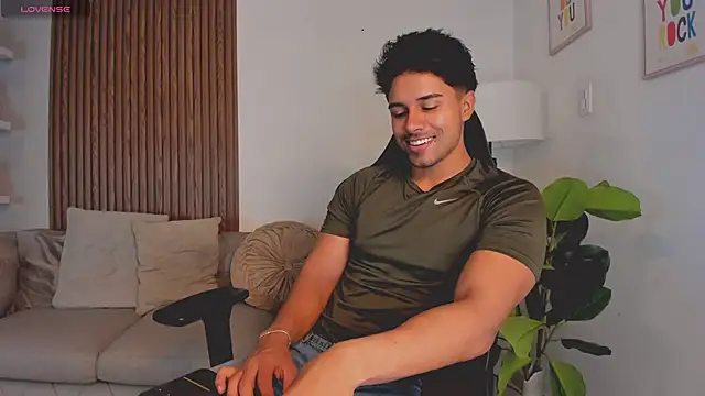 Snapshot of liam_collins21 chatting on October 3, 2025, 11:56 am liam collins21 online show from October 3, 2025, 11:56 am