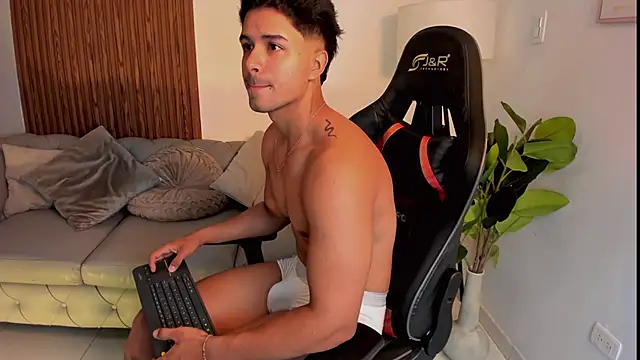 Snapshot of liam_collins21 chatting on September 12, 2025, 11:54 am liam collins21 online show from September 12, 2025, 11:54 am